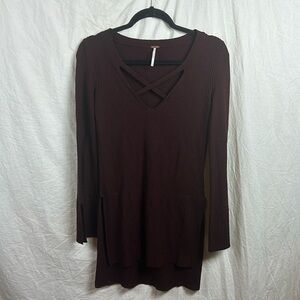 Free People Criss Cross Tunic Sweater In Burgundy Size Small